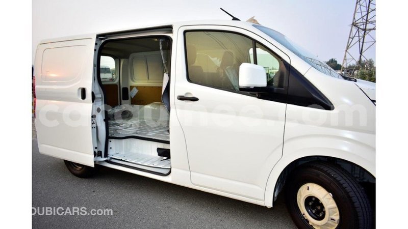 Big with watermark toyota hiace conakry import dubai 4143