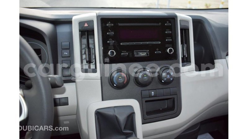 Big with watermark toyota hiace conakry import dubai 4143