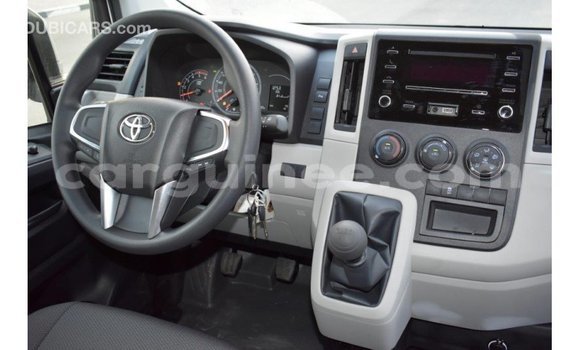 Buy Import Toyota Hiace White Car in Import - Dubai in Conakry Buy Import Toyota Hiace White Car in Import - Dubai in Conakry