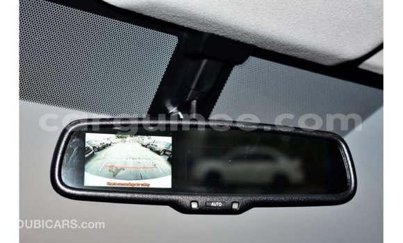 Buy Import Toyota Hiace White Car in Import - Dubai in Conakry Buy Import Toyota Hiace White Car in Import - Dubai in Conakry