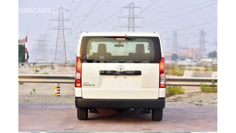 Big with watermark toyota hiace conakry import dubai 4143