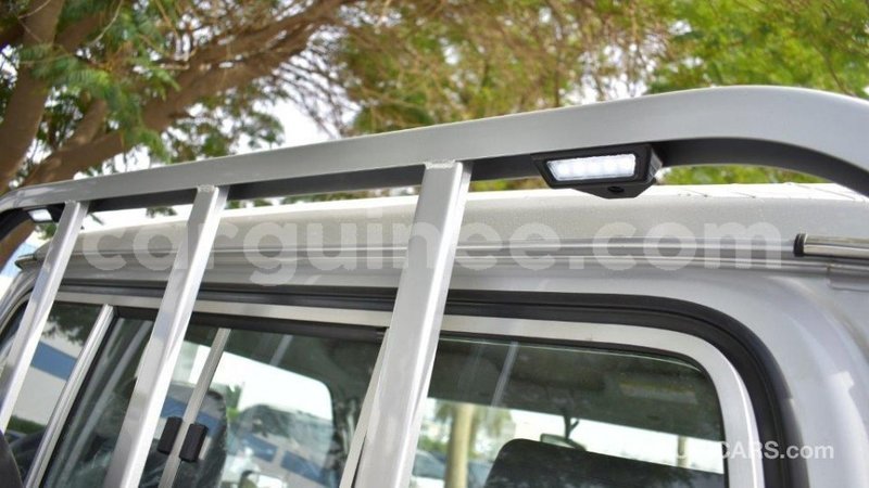 Big with watermark toyota land cruiser conakry import dubai 4144