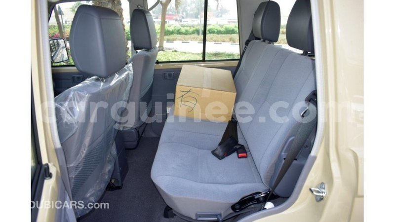 Big with watermark toyota land cruiser conakry import dubai 4145