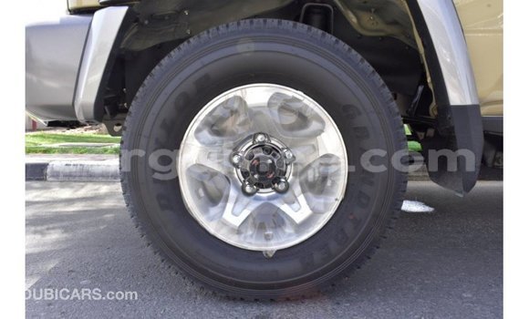 Buy Import Toyota Land Cruiser Beige Car in Import - Dubai in Conakry Buy Import Toyota Land Cruiser Beige Car in Import - Dubai in Conakry
