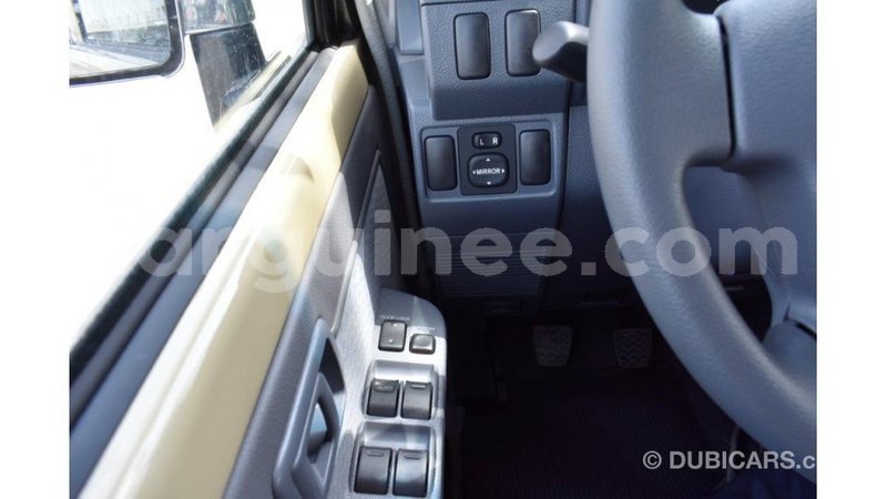 Big with watermark toyota land cruiser conakry import dubai 4145