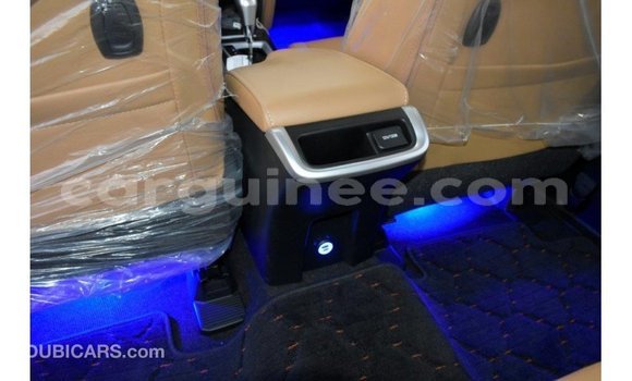 Buy Import Toyota Fortuner White Car in Import - Dubai in Conakry Buy Import Toyota Fortuner White Car in Import - Dubai in Conakry