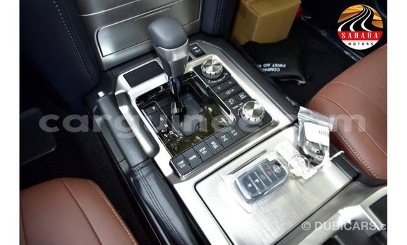 Buy Import Toyota Land Cruiser Black Car in Import - Dubai in Conakry Buy Import Toyota Land Cruiser Black Car in Import - Dubai in Conakry