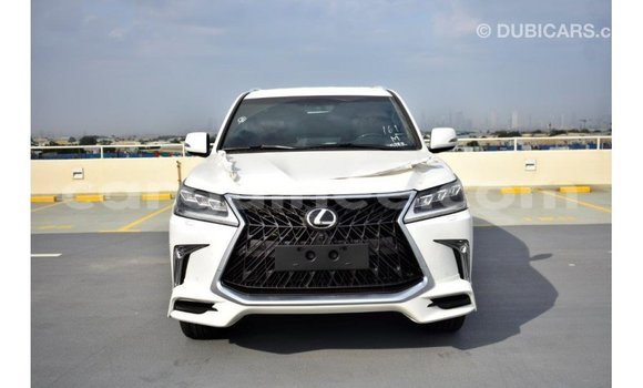Buy Import Lexus LX White Car in Import - Dubai in Conakry Buy Import Lexus LX White Car in Import - Dubai in Conakry
