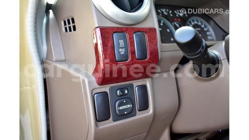 Big with watermark toyota land cruiser conakry import dubai 4151