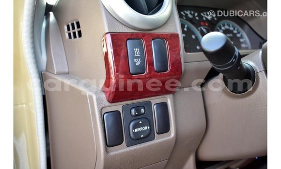 Buy Import Toyota Land Cruiser Beige Car in Import - Dubai in Conakry Buy Import Toyota Land Cruiser Beige Car in Import - Dubai in Conakry