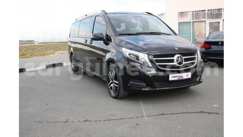 Big with watermark mercedes benz 250 conakry import dubai 4154