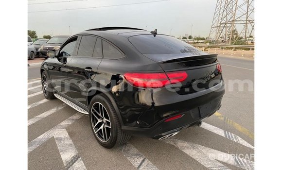 Acheter Import Voiture Mercedes-Benz GLE Noir à Import - Dubai, Conakry Acheter Import Voiture Mercedes-Benz GLE Noir à Import - Dubai, Conakry