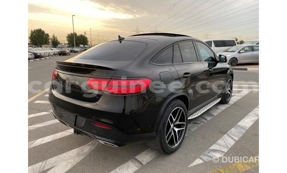 Acheter Import Voiture Mercedes-Benz GLE Noir à Import - Dubai, Conakry Acheter Import Voiture Mercedes-Benz GLE Noir à Import - Dubai, Conakry