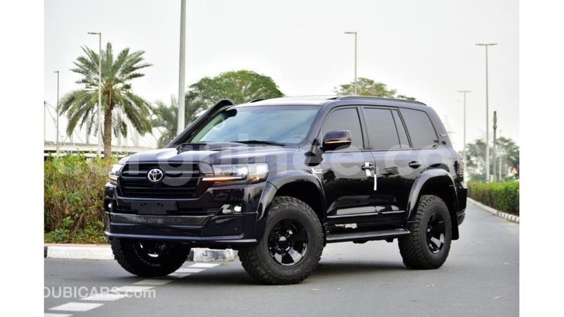 Big with watermark toyota land cruiser conakry import dubai 4159