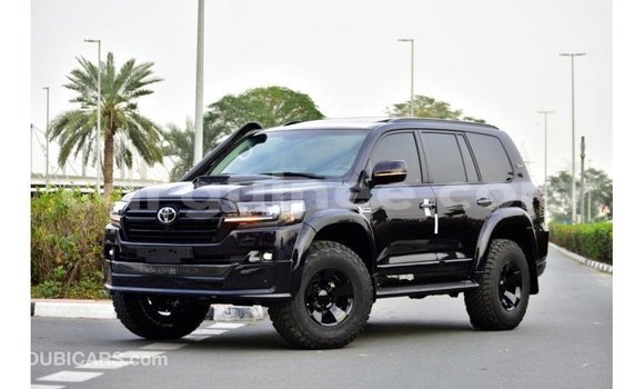 Buy Import Toyota Land Cruiser Black Car in Import - Dubai in Conakry Buy Import Toyota Land Cruiser Black Car in Import - Dubai in Conakry