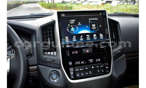 Buy Import Toyota Land Cruiser Black Car in Import - Dubai in Conakry Buy Import Toyota Land Cruiser Black Car in Import - Dubai in Conakry