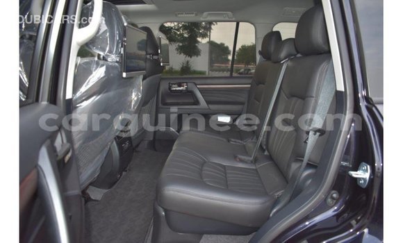 Buy Import Toyota Land Cruiser Black Car in Import - Dubai in Conakry Buy Import Toyota Land Cruiser Black Car in Import - Dubai in Conakry