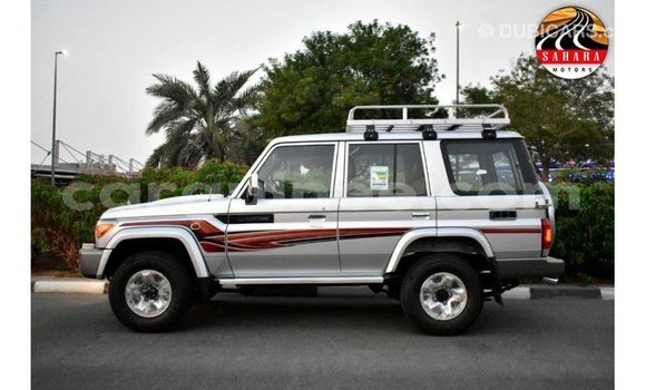 Buy Import Toyota Land Cruiser Other Car in Import - Dubai in Conakry Buy Import Toyota Land Cruiser Other Car in Import - Dubai in Conakry
