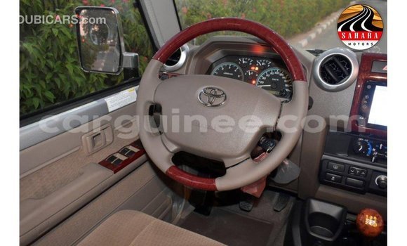 Buy Import Toyota Land Cruiser Other Car in Import - Dubai in Conakry Buy Import Toyota Land Cruiser Other Car in Import - Dubai in Conakry