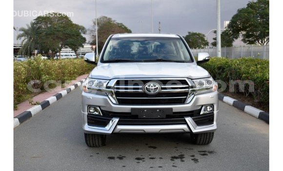 Buy Import Toyota Land Cruiser Other Car in Import - Dubai in Conakry Buy Import Toyota Land Cruiser Other Car in Import - Dubai in Conakry
