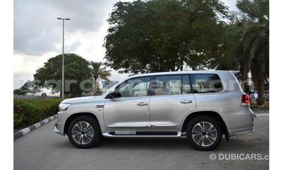 Buy Import Toyota Land Cruiser Other Car in Import - Dubai in Conakry Buy Import Toyota Land Cruiser Other Car in Import - Dubai in Conakry