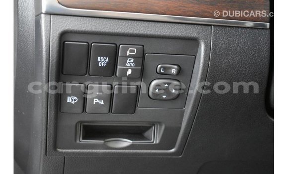 Buy Import Toyota Land Cruiser Other Car in Import - Dubai in Conakry Buy Import Toyota Land Cruiser Other Car in Import - Dubai in Conakry
