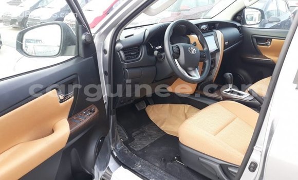 Buy Import Toyota Fortuner Other Car in Import - Dubai in Conakry Buy Import Toyota Fortuner Other Car in Import - Dubai in Conakry