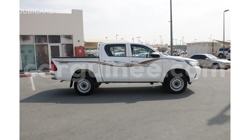 Big with watermark toyota hilux conakry import dubai 4173