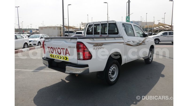 Big with watermark toyota hilux conakry import dubai 4173