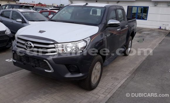 Acheter Import Voiture Toyota Hilux Autre à Import - Dubai, Conakry Acheter Import Voiture Toyota Hilux Autre à Import - Dubai, Conakry