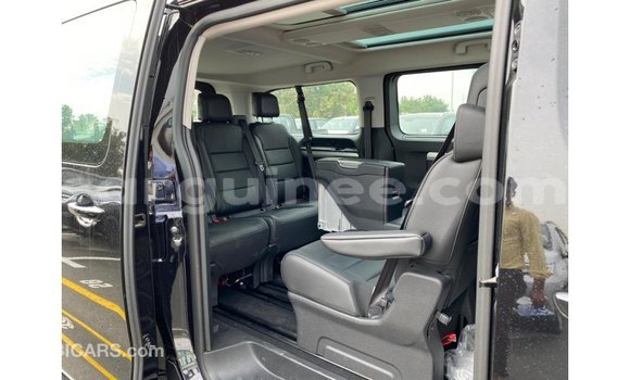 Buy Import Peugeot Traveller Black Car in Import - Dubai in Conakry Buy Import Peugeot Traveller Black Car in Import - Dubai in Conakry