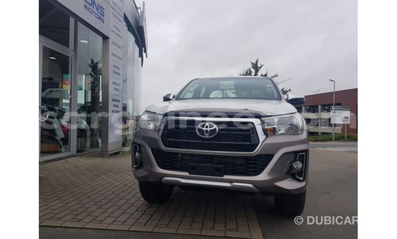 Buy Import Toyota Hilux Other Car in Import - Dubai in Conakry Buy Import Toyota Hilux Other Car in Import - Dubai in Conakry
