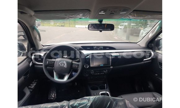 Buy Import Toyota Hilux Other Car in Import - Dubai in Conakry Buy Import Toyota Hilux Other Car in Import - Dubai in Conakry