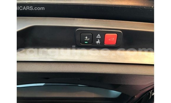 Acheter Import Voiture Peugeot 5008 Blanc à Import - Dubai, Conakry Acheter Import Voiture Peugeot 5008 Blanc à Import - Dubai, Conakry