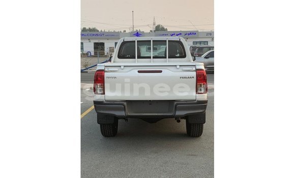 Buy Import Toyota Hilux White Car in Import - Dubai in Conakry Buy Import Toyota Hilux White Car in Import - Dubai in Conakry