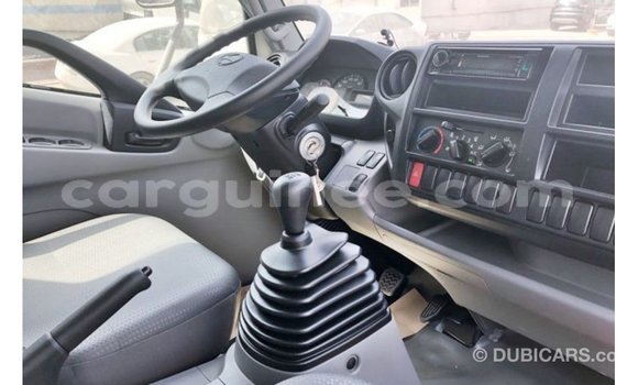 Buy Import Hino 300 Series White Truck in Import - Dubai in Conakry Buy Import Hino 300 Series White Truck in Import - Dubai in Conakry