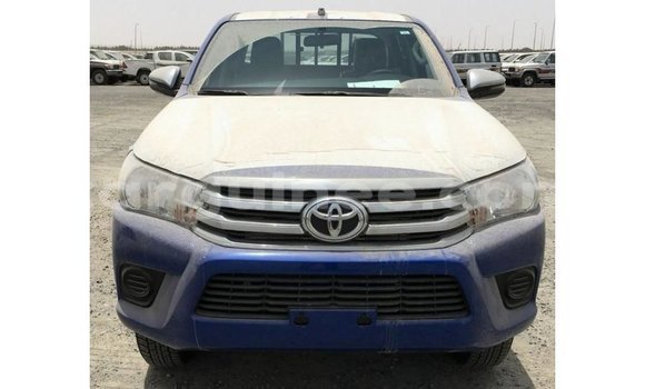 Acheter Import Voiture Toyota Hilux Bleu à Import - Dubai, Conakry Acheter Import Voiture Toyota Hilux Bleu à Import - Dubai, Conakry