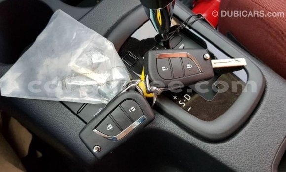 Acheter Import Voiture Toyota Hilux Noir à Import - Dubai, Conakry Acheter Import Voiture Toyota Hilux Noir à Import - Dubai, Conakry