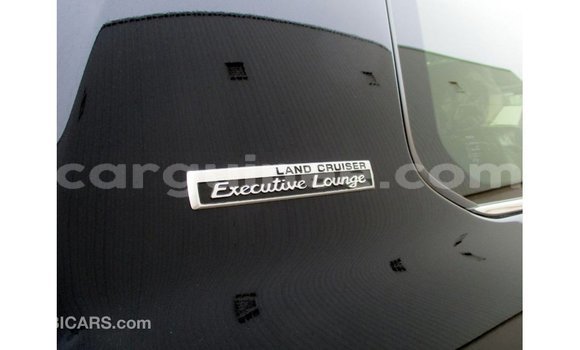 Acheter Import Voiture Toyota Land Cruiser Noir à Import - Dubai, Conakry Acheter Import Voiture Toyota Land Cruiser Noir à Import - Dubai, Conakry