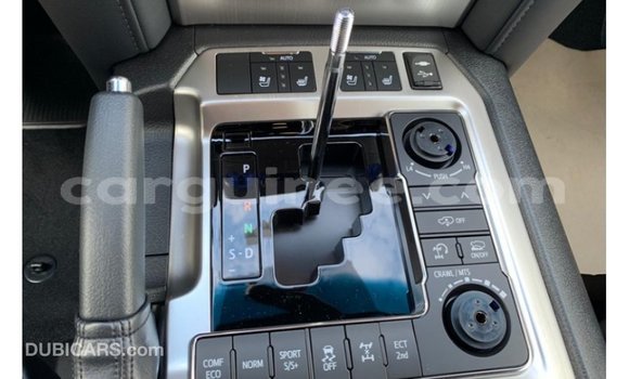 Acheter Import Voiture Toyota Land Cruiser Autre à Import - Dubai, Conakry Acheter Import Voiture Toyota Land Cruiser Autre à Import - Dubai, Conakry