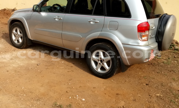 Acheter Occasion Voiture Toyota RAV4 Gris à Ratoma au Conakry Acheter Occasion Voiture Toyota RAV4 Gris à Ratoma au Conakry