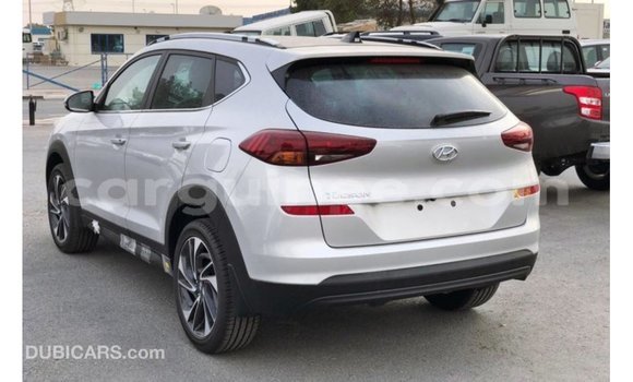 Buy Import Hyundai Tucson Other Car in Import - Dubai in Conakry Buy Import Hyundai Tucson Other Car in Import - Dubai in Conakry