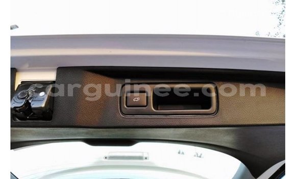 Acheter Import Voiture Toyota Fortuner Blanc à Import - Dubai, Conakry Acheter Import Voiture Toyota Fortuner Blanc à Import - Dubai, Conakry