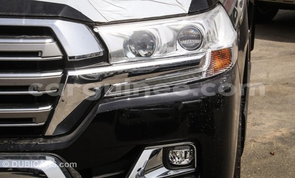 Buy Import Toyota Land Cruiser Black Car in Import - Dubai in Conakry Buy Import Toyota Land Cruiser Black Car in Import - Dubai in Conakry