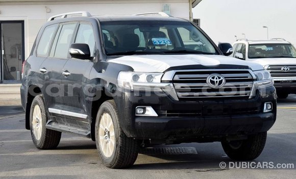 Buy Import Toyota Land Cruiser Black Car in Import - Dubai in Conakry Buy Import Toyota Land Cruiser Black Car in Import - Dubai in Conakry