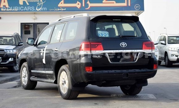 Buy Import Toyota Land Cruiser Black Car in Import - Dubai in Conakry Buy Import Toyota Land Cruiser Black Car in Import - Dubai in Conakry