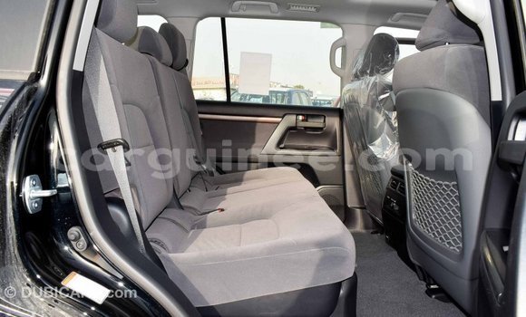 Buy Import Toyota Land Cruiser Black Car in Import - Dubai in Conakry Buy Import Toyota Land Cruiser Black Car in Import - Dubai in Conakry