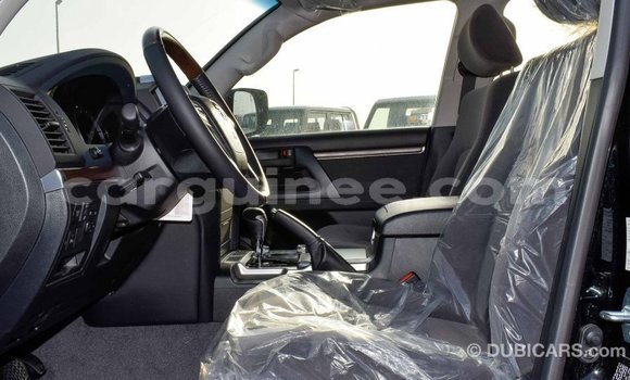 Buy Import Toyota Land Cruiser Black Car in Import - Dubai in Conakry Buy Import Toyota Land Cruiser Black Car in Import - Dubai in Conakry