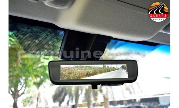 Buy Import Toyota Granvia White Car in Import - Dubai in Conakry Buy Import Toyota Granvia White Car in Import - Dubai in Conakry