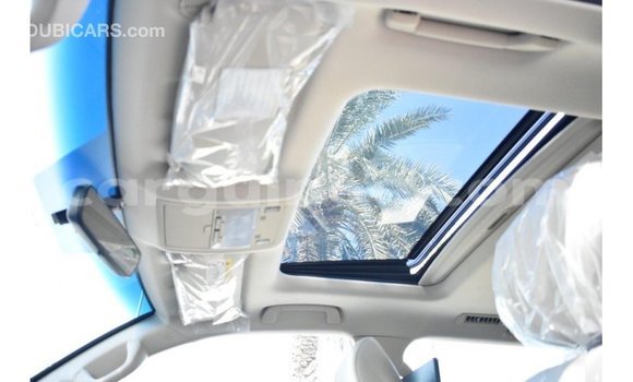 Buy Import Toyota Land Cruiser White Car in Import - Dubai in Conakry Buy Import Toyota Land Cruiser White Car in Import - Dubai in Conakry